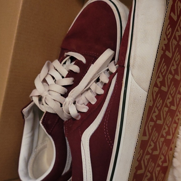 Vans maroon platform. Size 7.5 - Picture 3 of 8